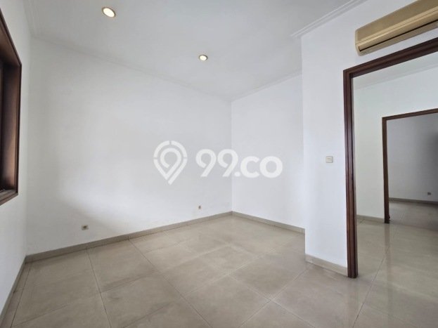 Dijual Rumah Luas Megah Dengan View Cantik di Lebak Bulus, Jakarta Selatan Dijual Rumah Luas Megah Dengan View Cantik di Lebak Bulus, Jakarta Selatan