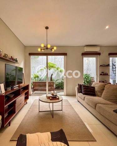 Rumah Elit Modern Tanpa Renovasi di Bintaro Tangerang Selatan Rumah Elit Modern Tanpa Renovasi di Bintaro Tangerang Selatan