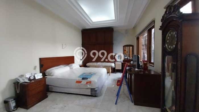 Rumah Terawat kawasan Lebak Bulus, Jakarta Selatan, LT 354m² Bangunan 316m² DIJUAL CEPAT! Rumah Terawat kawasan Lebak Bulus, Jakarta Selatan, LT 354m² Bangunan 316m² DIJUAL CEPAT!