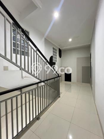Jarang Ada! Rumah Sewa 3 Kamar Bagus Siap Huni Kalibata Jarang Ada! Rumah Sewa 3 Kamar Bagus Siap Huni Kalibata