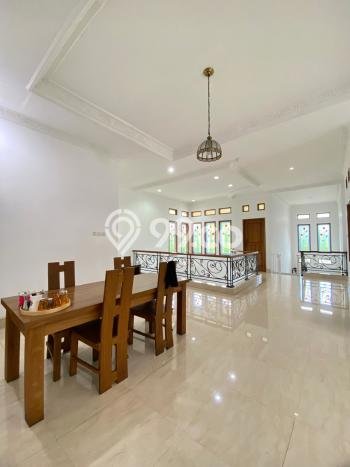 Rumah Luxury Modern Siap Huni di Margonda Depok Rumah Luxury Modern Siap Huni di Margonda Depok