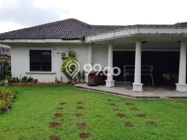 Jual Rumah Mewah Elegan Dengan View Cantik di Pejaten, Jakarta Selatan Jual Rumah Mewah Elegan Dengan View Cantik di Pejaten, Jakarta Selatan