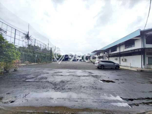 Area Ramai! Gudang Dijual di Ciputat Timur untuk Bisnis Luas Bangunan 1m2 Area Ramai! Gudang Dijual di Ciputat Timur untuk Bisnis Luas Bangunan 1m2