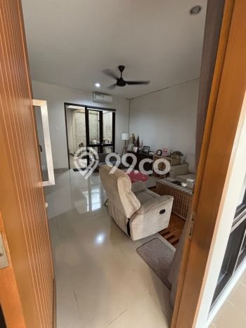 Dijual Hunian Rumah Terawat 3 KT di Bintaro, Tangerang Selatan Dijual Hunian Rumah Terawat 3 KT di Bintaro, Tangerang Selatan