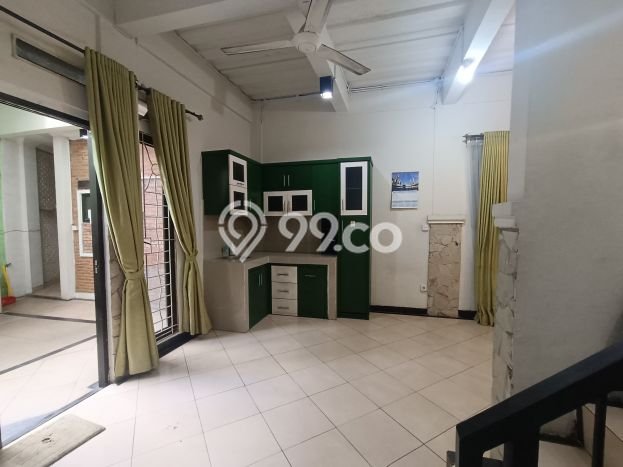 Rumah Strategis Minimalis Lb 200m2 di Cinere, Depok Rumah Strategis Minimalis Lb 200m2 di Cinere, Depok
