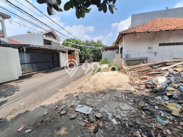 Tanah untuk Dijual Lokasi Cinere, Depok Luas 330m2 SHM Tanah untuk Dijual Lokasi Cinere, Depok Luas 330m2 SHM