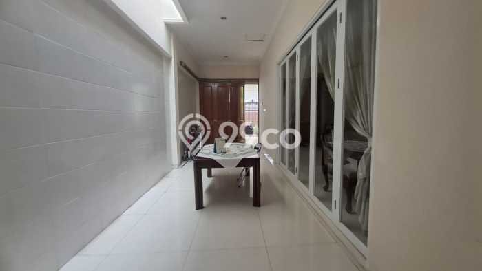 Dijual Rumah Mewah Exclusive di Cinere, Depok Dijual Rumah Mewah Exclusive di Cinere, Depok