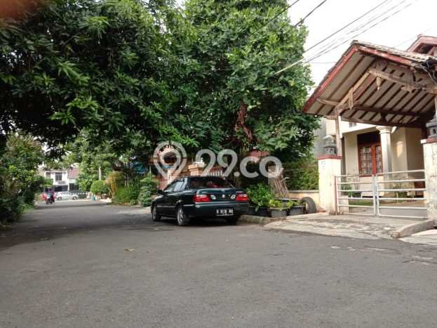 Jual Rumah Strategis Bagus Punya 3 KT di Pamulang Tangerang Selatan SHM Jual Rumah Strategis Bagus Punya 3 KT di Pamulang Tangerang Selatan SHM