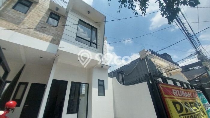 Jarang Ada! Rumah Sewa 3 Kamar Bagus Siap Huni Kalibata Jarang Ada! Rumah Sewa 3 Kamar Bagus Siap Huni Kalibata