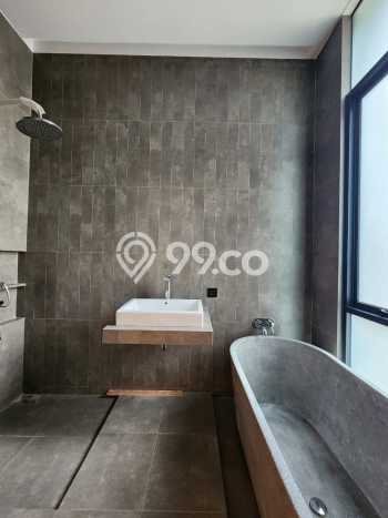Rumah Elit Modern Siap Huni di Kemang Jakarta Selatan Rumah Elit Modern Siap Huni di Kemang Jakarta Selatan