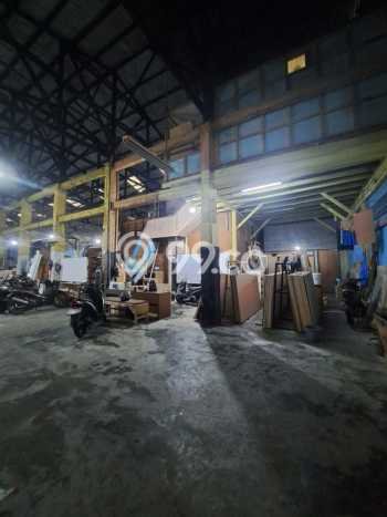 Gudang Dijual di Jakarta Barat LT 2200m2 & LB 1940m2 Lokasi Terbaik! Gudang Dijual di Jakarta Barat LT 2200m2 & LB 1940m2 Lokasi Terbaik!