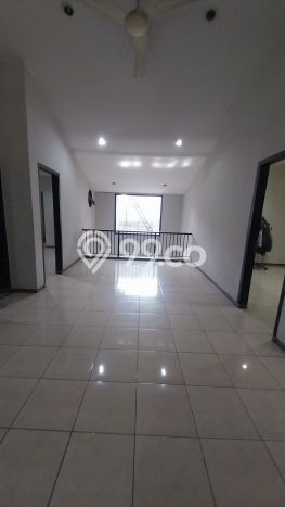 Jual Rumah Luas Megah Dengan View Eksklusif di Pondok Indah, Jakarta Selatan Jual Rumah Luas Megah Dengan View Eksklusif di Pondok Indah, Jakarta Selatan