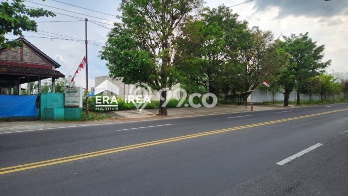 Tanah di Colomadu, Karanganyar Luas 2968m2 Dijual Segera Tanah di Colomadu, Karanganyar Luas 2968m2 Dijual Segera