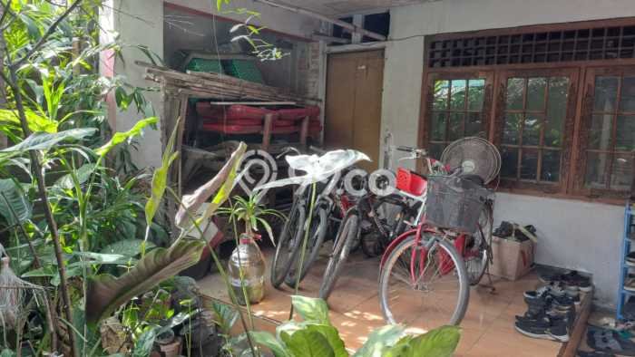 Rumah Modern Minimalis 4 Kamar Siap Huni di Laweyan Rumah Modern Minimalis 4 Kamar Siap Huni di Laweyan