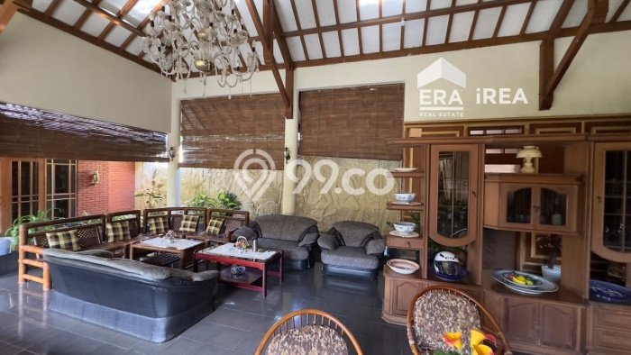 Rumah Mewah Siap Huni LT 2384m2 di Mojolaban, Sukoharjo Rumah Mewah Siap Huni LT 2384m2 di Mojolaban, Sukoharjo