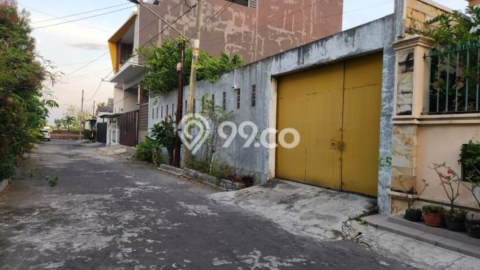 Gudang Strategis di Grogol, Luas 120m2m², Area Bisnis Gudang Strategis di Grogol, Luas 120m2m², Area Bisnis