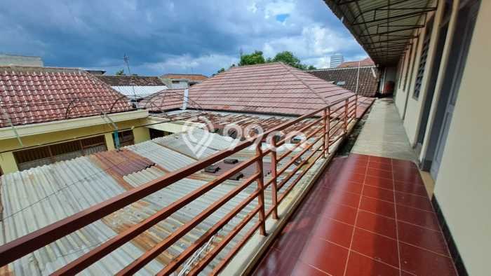 Unit Komersial Dijual di Laweyan Solo 687m2 Unit Komersial Dijual di Laweyan Solo 687m2