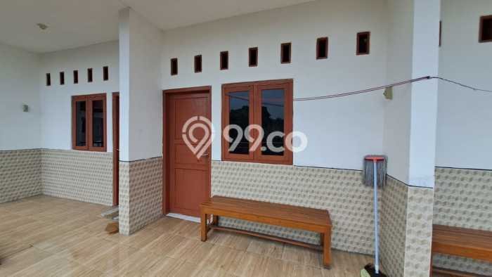 Dijual Kost di Banyuanyar, Solo, 10 KT, 10 KM, Luas 290m2 Dijual Kost di Banyuanyar, Solo, 10 KT, 10 KM, Luas 290m2