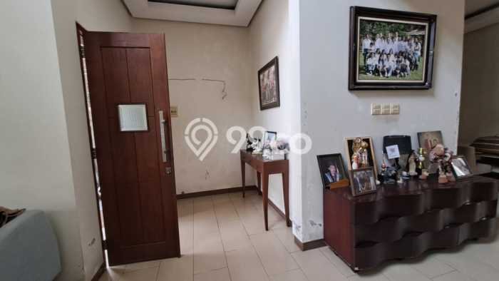 Jual Rumah Luas Elegan Dengan View Cantik di Gentan, Sukoharjo Jual Rumah Luas Elegan Dengan View Cantik di Gentan, Sukoharjo