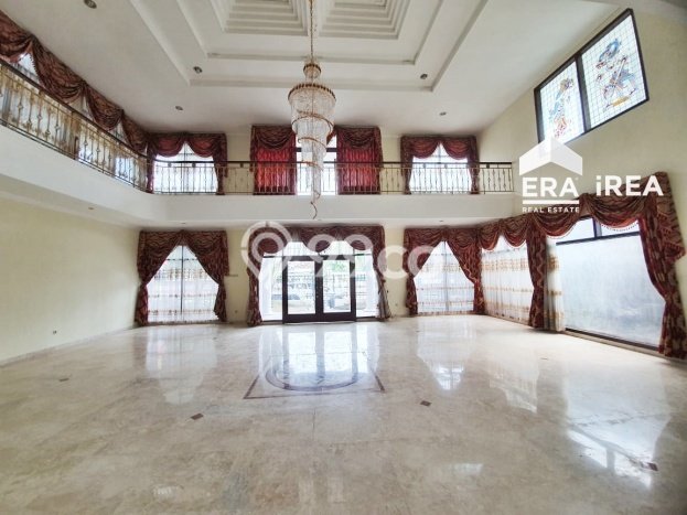 For Sale Rumah Elit Exclusive di Banjarsari, Surakarta For Sale Rumah Elit Exclusive di Banjarsari, Surakarta