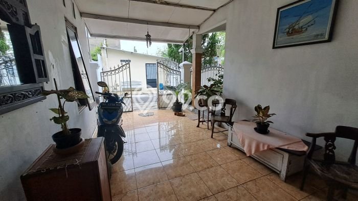 Rumah Strategis Modern Lb 210m2 di Colomadu, Karanganyar Rumah Strategis Modern Lb 210m2 di Colomadu, Karanganyar