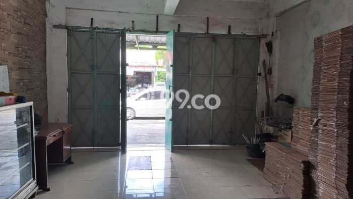Ruko Bagus LT 109m2 LB 150m2 Dijual di Colomadu Karanganyar Ruko Bagus LT 109m2 LB 150m2 Dijual di Colomadu Karanganyar