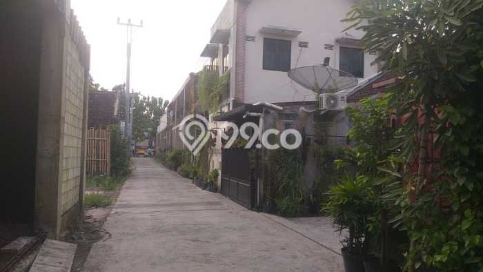 Jual Rumah Bagus Siap Huni LB 150m2 di Colomadu, Karanganyar Jual Rumah Bagus Siap Huni LB 150m2 di Colomadu, Karanganyar