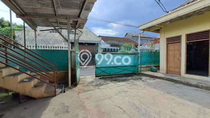 Unit Komersial Dijual di Laweyan Solo 687m2 Unit Komersial Dijual di Laweyan Solo 687m2