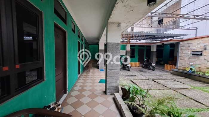 Unit Kost Dijual di Kawasan Kartasura Sukoharjo dengan 17 KT Unit Kost Dijual di Kawasan Kartasura Sukoharjo dengan 17 KT