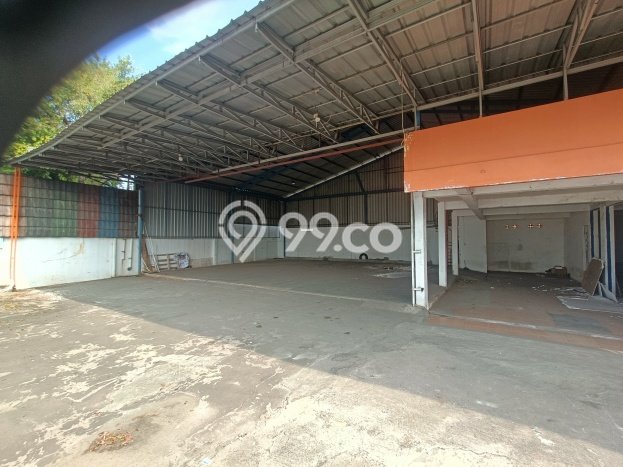 LOKASI BISNIS! Komersial For Rent di Cakung, Luas 500m², Area Strategis LOKASI BISNIS! Komersial For Rent di Cakung, Luas 500m², Area Strategis