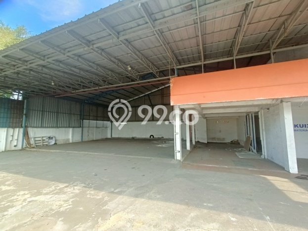 LOKASI BISNIS! Komersial For Rent di Cakung, Luas 500m², Area Strategis LOKASI BISNIS! Komersial For Rent di Cakung, Luas 500m², Area Strategis