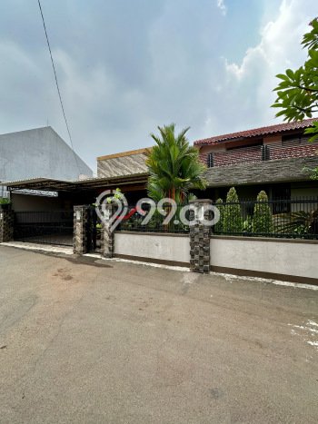 Rumah Mewah LB 400m2 Siap Huni Desain Elegan di Gandul, Depok Rumah Mewah LB 400m2 Siap Huni Desain Elegan di Gandul, Depok