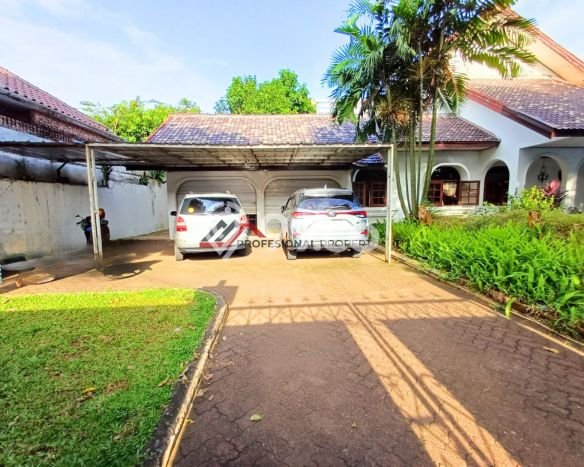 Dijual Rumah Luas Elegan Dengan View Cantik di Lebak Bulus, Jakarta Selatan Dijual Rumah Luas Elegan Dengan View Cantik di Lebak Bulus, Jakarta Selatan