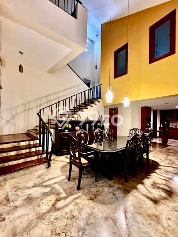 Best Deal Hunian Premium Ideal dan Luas di Kebayoran Baru, Jakarta Selatan Best Deal Hunian Premium Ideal dan Luas di Kebayoran Baru, Jakarta Selatan