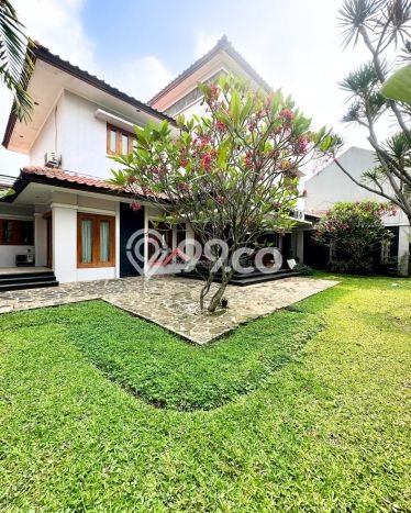 Ready to Use! Luxury House LT 576m2 Desain Modern di Lebak Bulus Ready to Use! Luxury House LT 576m2 Desain Modern di Lebak Bulus