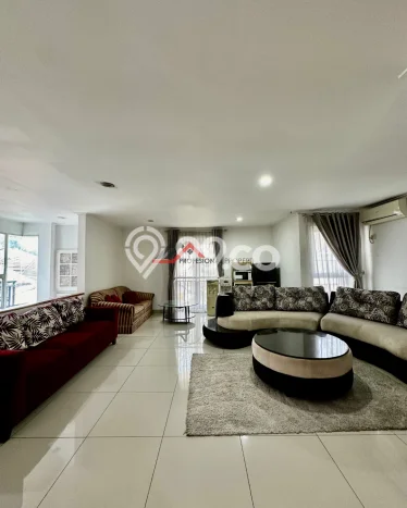 Siap Huni Rumah Mewah 4 Kamar di Kebayoran Baru Dekat ke Mana Pun Siap Huni Rumah Mewah 4 Kamar di Kebayoran Baru Dekat ke Mana Pun