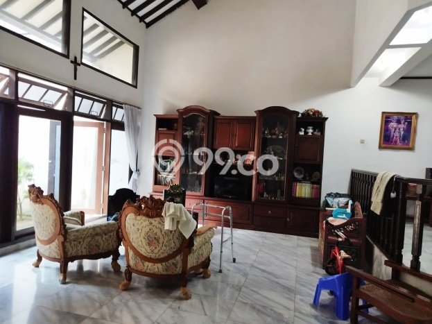 Rumah Eksklusif Dijual LT 412m2 di Cinere, Depok Rumah Eksklusif Dijual LT 412m2 di Cinere, Depok