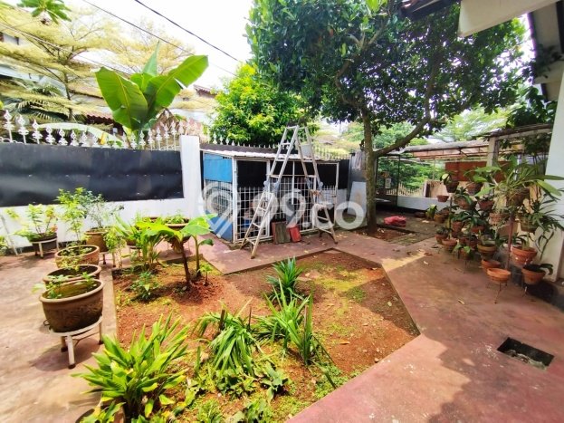 Rumah Eksklusif Dijual LT 412m2 di Cinere, Depok Rumah Eksklusif Dijual LT 412m2 di Cinere, Depok