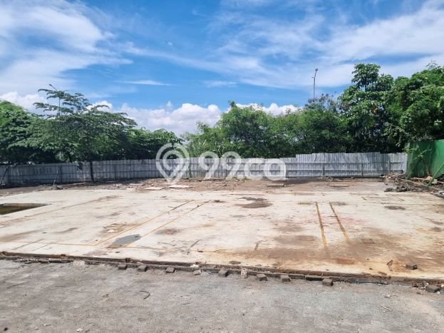 Kavling Tanah untuk Dijual di Cibubur, Bekasi, Luas 730m2 Kavling Tanah untuk Dijual di Cibubur, Bekasi, Luas 730m2