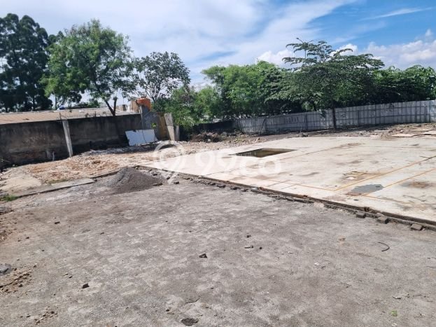 Kavling Tanah untuk Dijual di Cibubur, Bekasi, Luas 730m2 Kavling Tanah untuk Dijual di Cibubur, Bekasi, Luas 730m2
