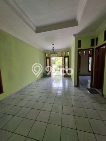 Rumah Minimalis 4 KT di Cibubur Jakarta Timur Semi Furnished Rumah Minimalis 4 KT di Cibubur Jakarta Timur Semi Furnished
