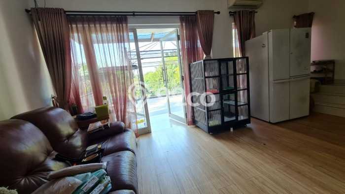 Rumah Elit LB 400m2 Siap Pakai Desain Elegan di Kota Wisata, Bogor Rumah Elit LB 400m2 Siap Pakai Desain Elegan di Kota Wisata, Bogor