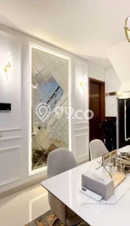 Rumah Elit Modern Tanpa Renovasi di Kota Wisata Bogor Rumah Elit Modern Tanpa Renovasi di Kota Wisata Bogor