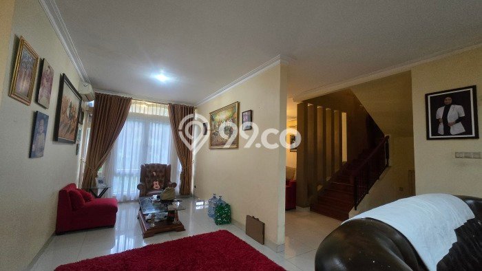 Jual Rumah Luas Elegan Dengan View Eksklusif di Kota Wisata, Bogor Jual Rumah Luas Elegan Dengan View Eksklusif di Kota Wisata, Bogor