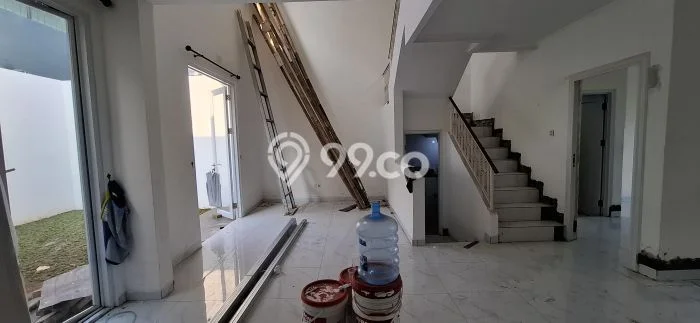 Rumah Elit LB 190m2 Siap Pakai Desain Elegan di Kota Wisata, Bogor Rumah Elit LB 190m2 Siap Pakai Desain Elegan di Kota Wisata, Bogor