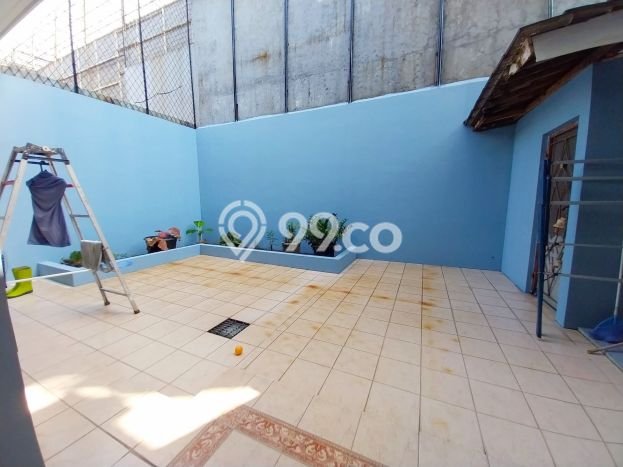 Rumah Modern 3 KT di Kota Wisata Jakarta Timur Unfurnished Rumah Modern 3 KT di Kota Wisata Jakarta Timur Unfurnished