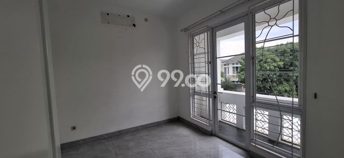Jual Rumah Eksklusif 3 KT di Kota Wisata, Bogor Jual Rumah Eksklusif 3 KT di Kota Wisata, Bogor