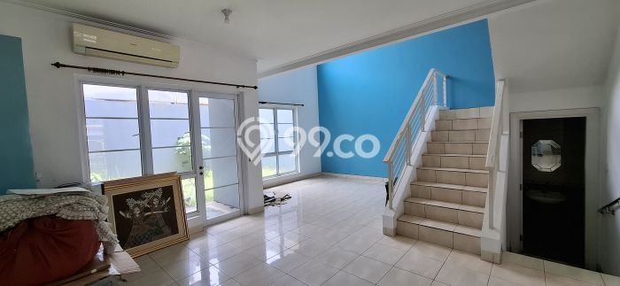 For Sale! Luxury House LT 180m2 Desain Elegan di Kota Wisata For Sale! Luxury House LT 180m2 Desain Elegan di Kota Wisata