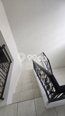Dijual Rumah Eksklusif 3 KT di Legenda Wisata, Bogor Dijual Rumah Eksklusif 3 KT di Legenda Wisata, Bogor
