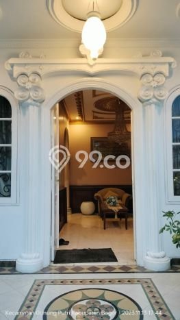 Hunian Mewah LT 450m² / LB 550m² di Kompleks Cluster Kota Wisata, Bogor Hunian Mewah LT 450m² / LB 550m² di Kompleks Cluster Kota Wisata, Bogor